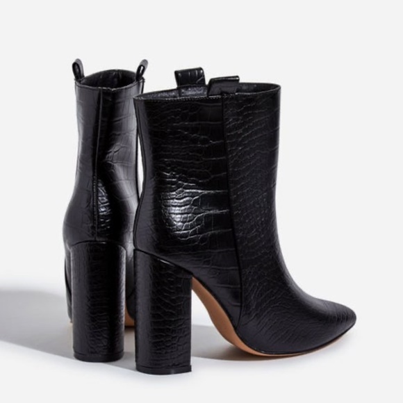 NWT Ankle Boots 🏷 - Picture 2 of 7